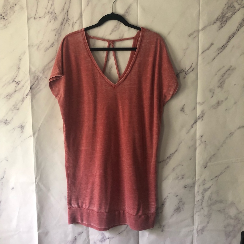 EXPRESS OVERSIZED VNECK TUNIC SHIRT DRESS BURNOUT RED WOMENS SMALL